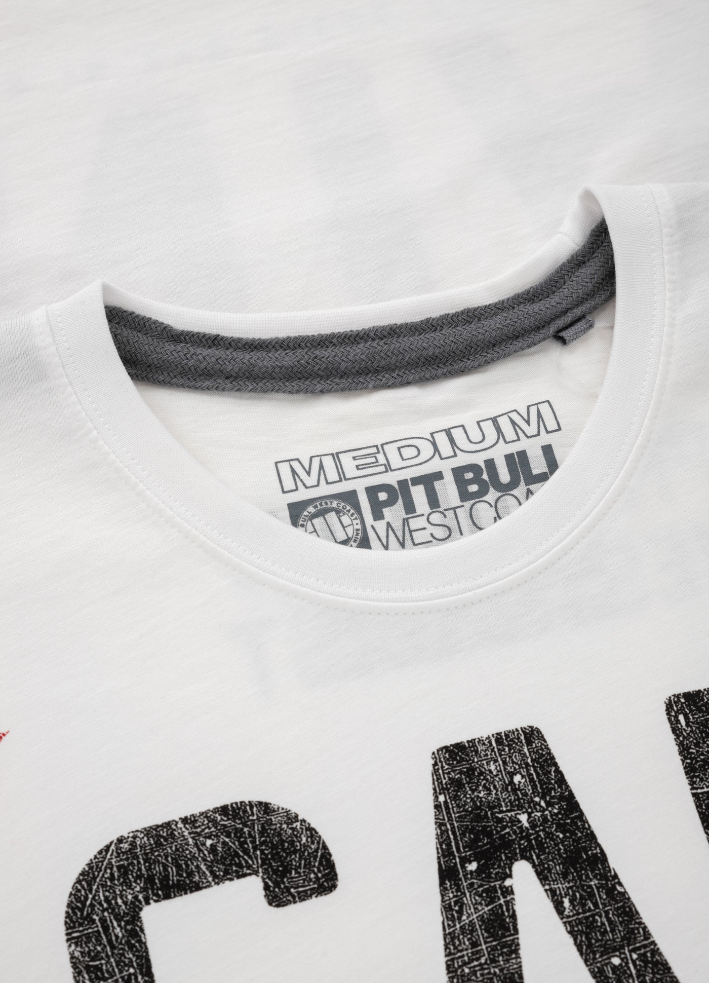 MAN T-S CAL FLAG WHITE