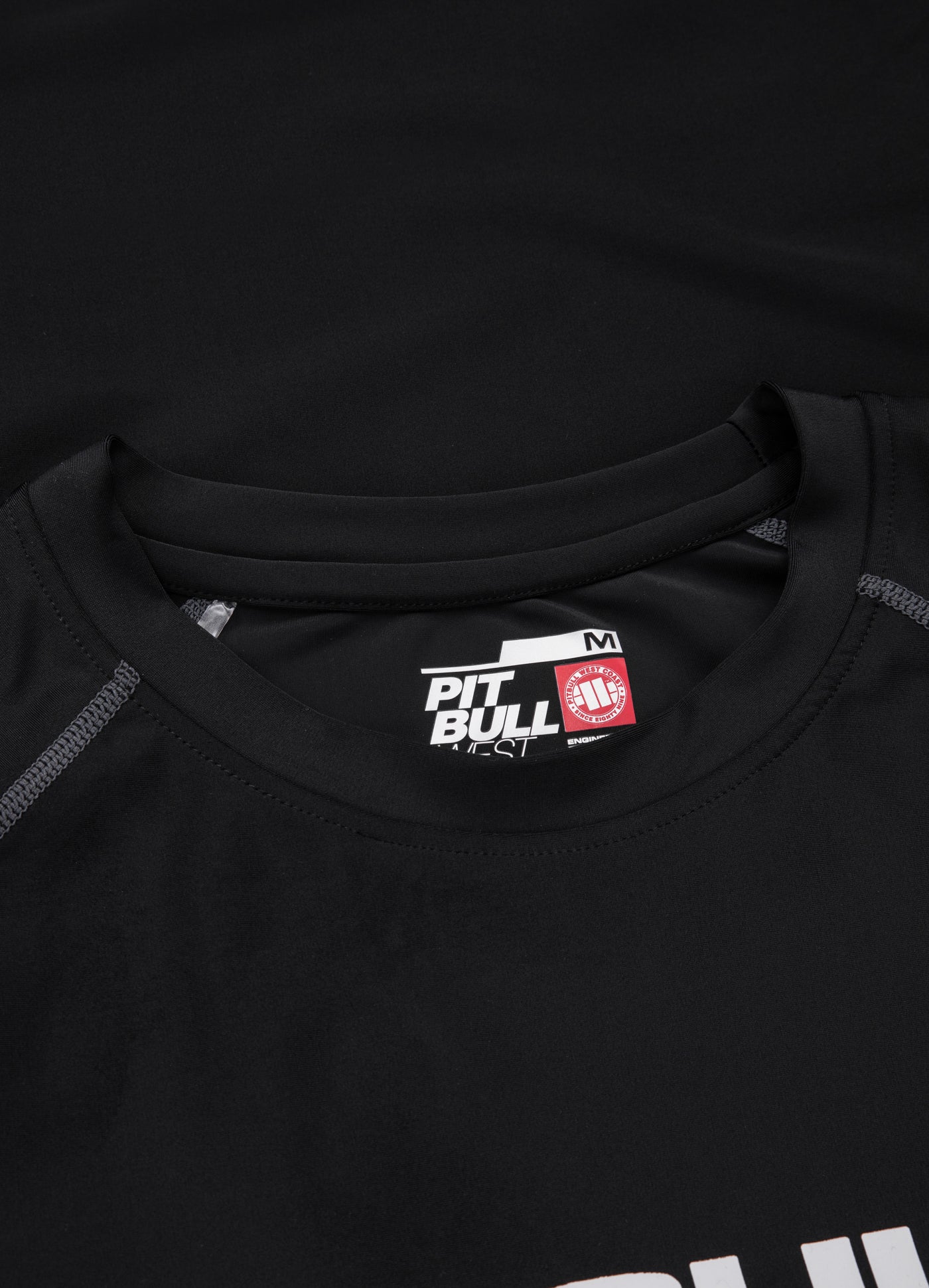 MENS COMPRESSION SHORTSLEEVE BLACK
